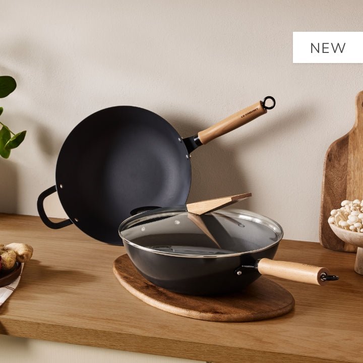 Carbon Steel Wok with Glass Lid & Wooden Handle 30cm